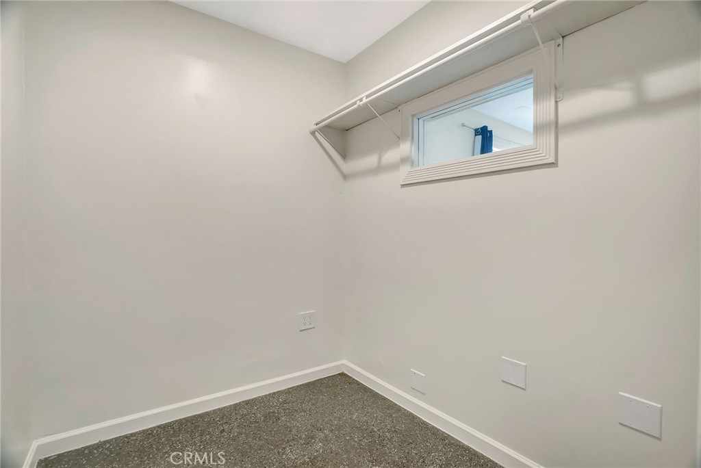 17329 Burbank Boulevard