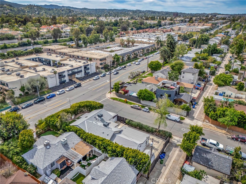 17329 Burbank Boulevard