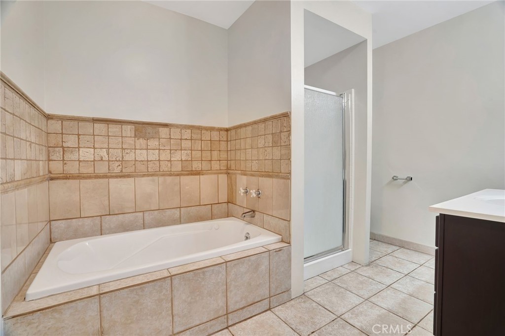 17329 Burbank Boulevard