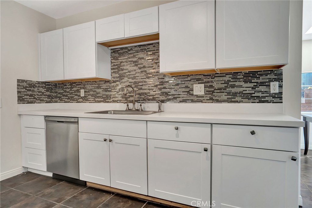 17329 Burbank Boulevard