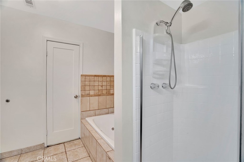 17329 Burbank Boulevard