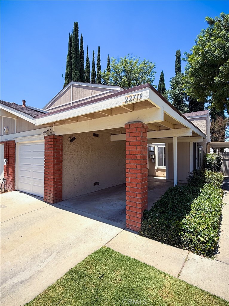 22719 Bassett Street