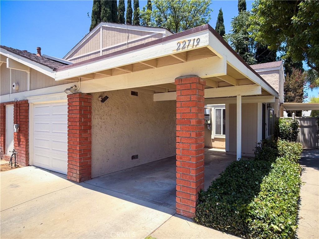 22719 Bassett Street
