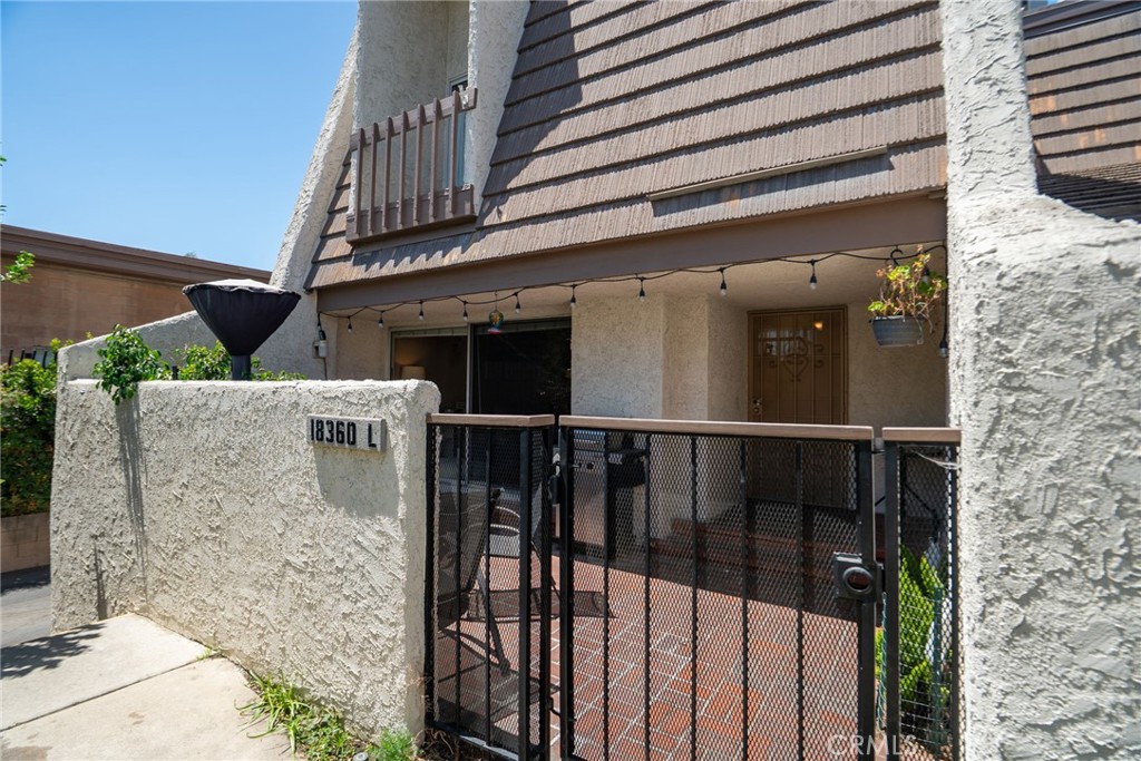 18360 Collins L