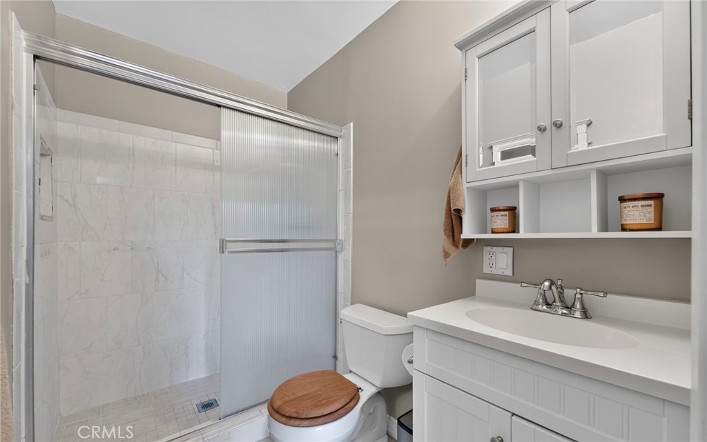 22100 Burbank Boulevard 333-D