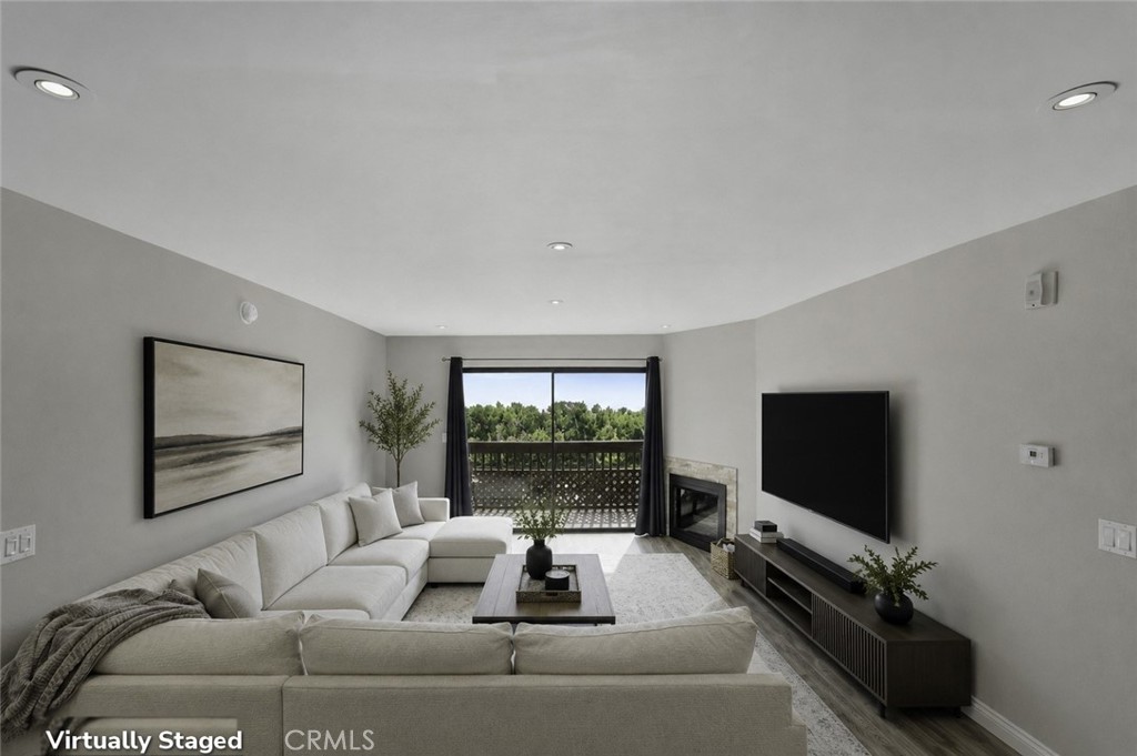 22100 Burbank Boulevard 333-D