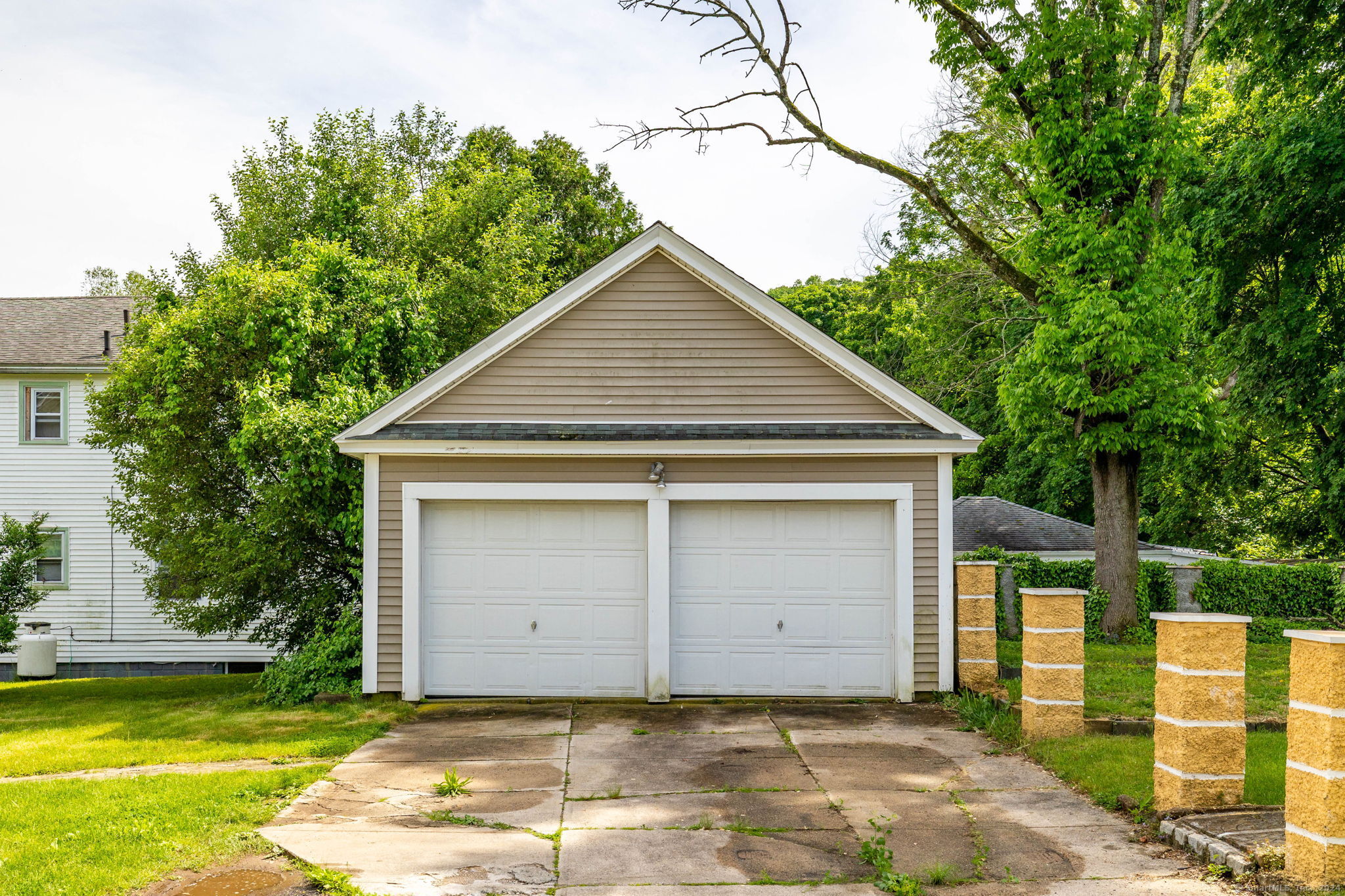 366 Pleasant Street