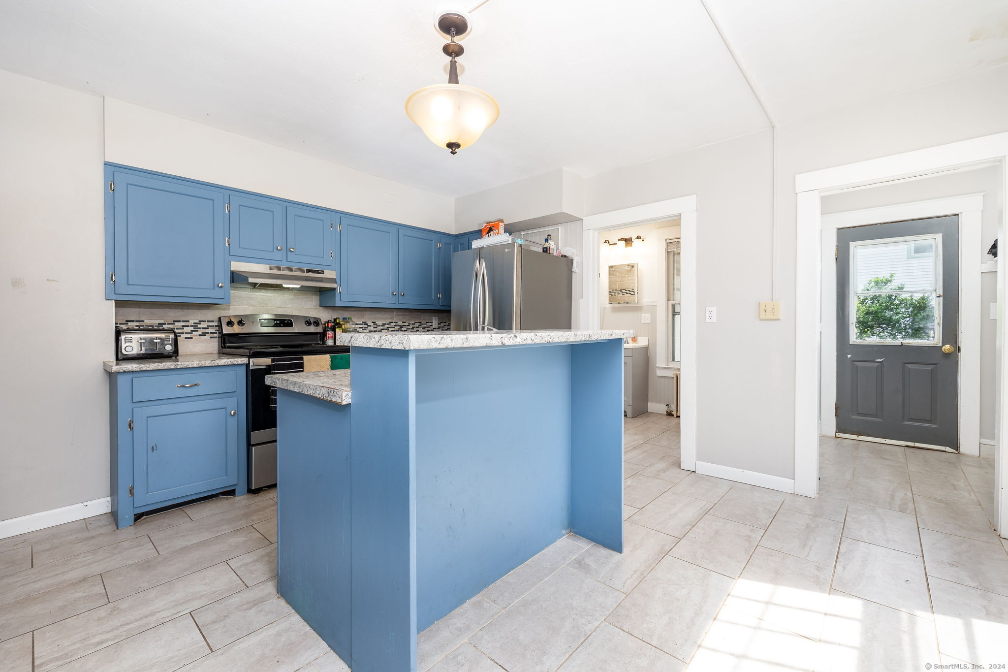 366 Pleasant Street