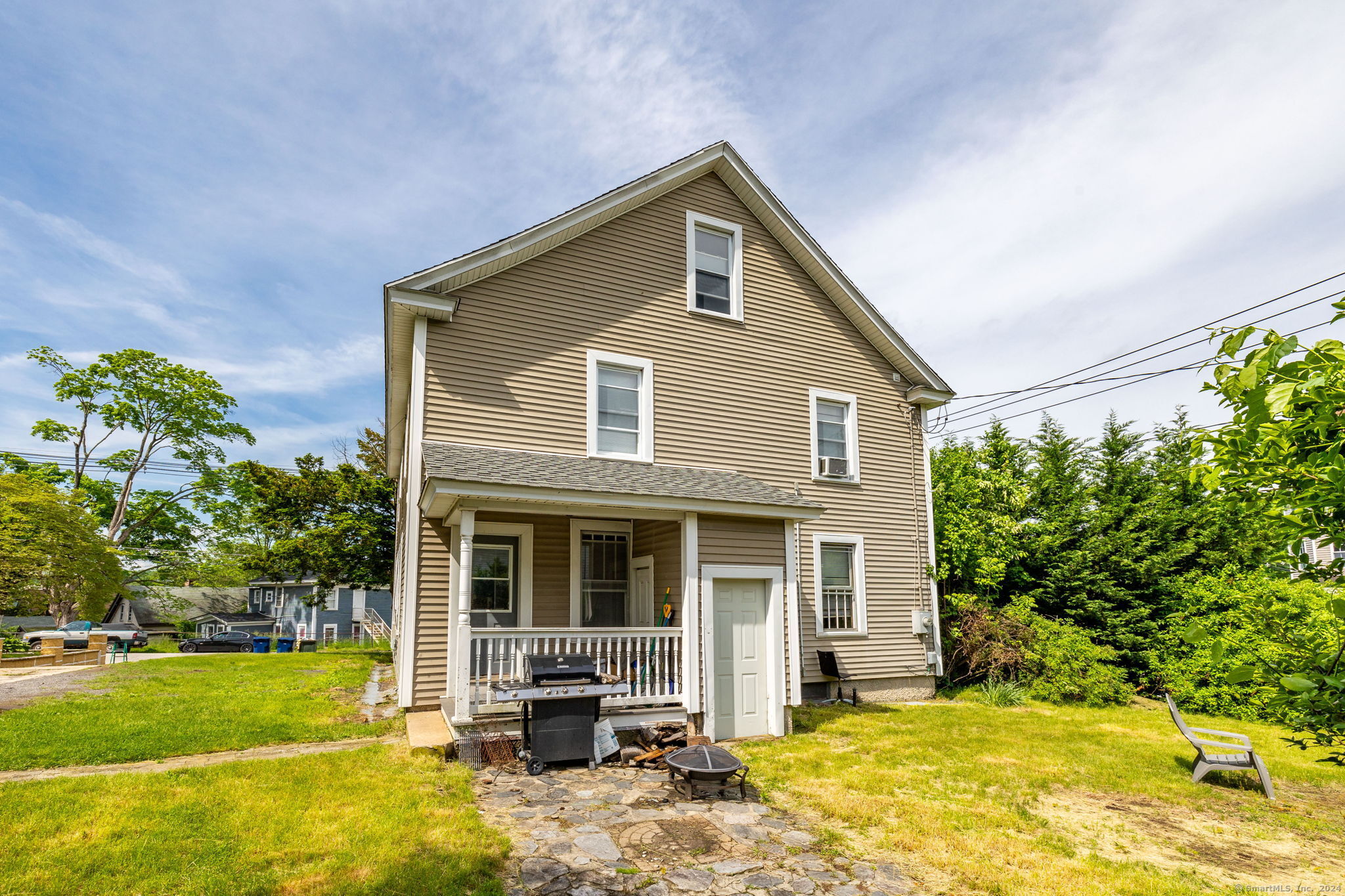 366 Pleasant Street