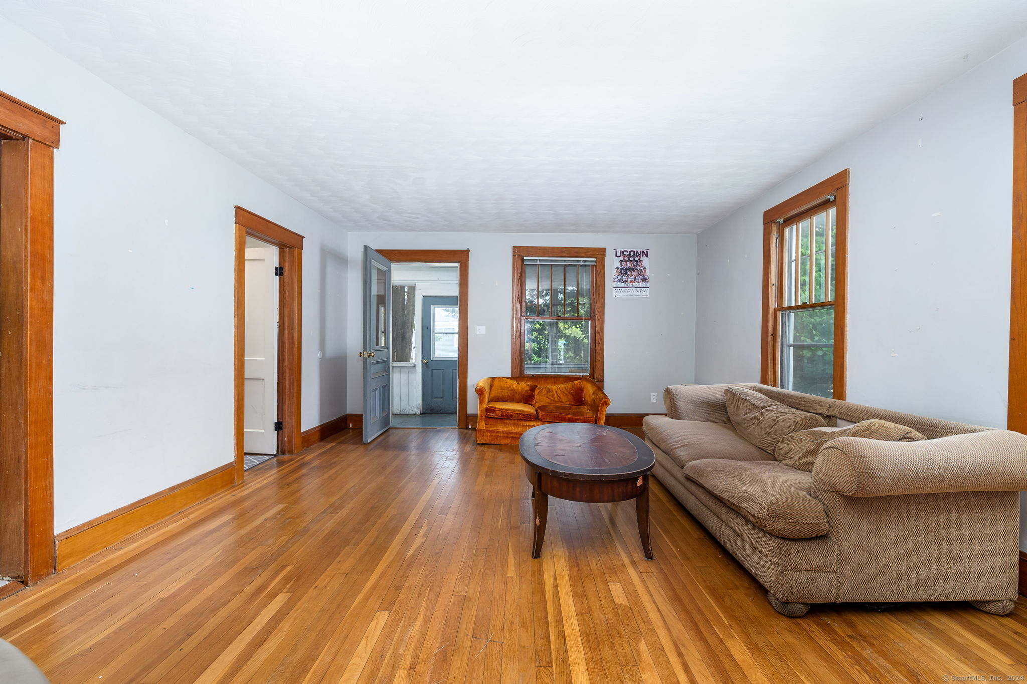 366 Pleasant Street