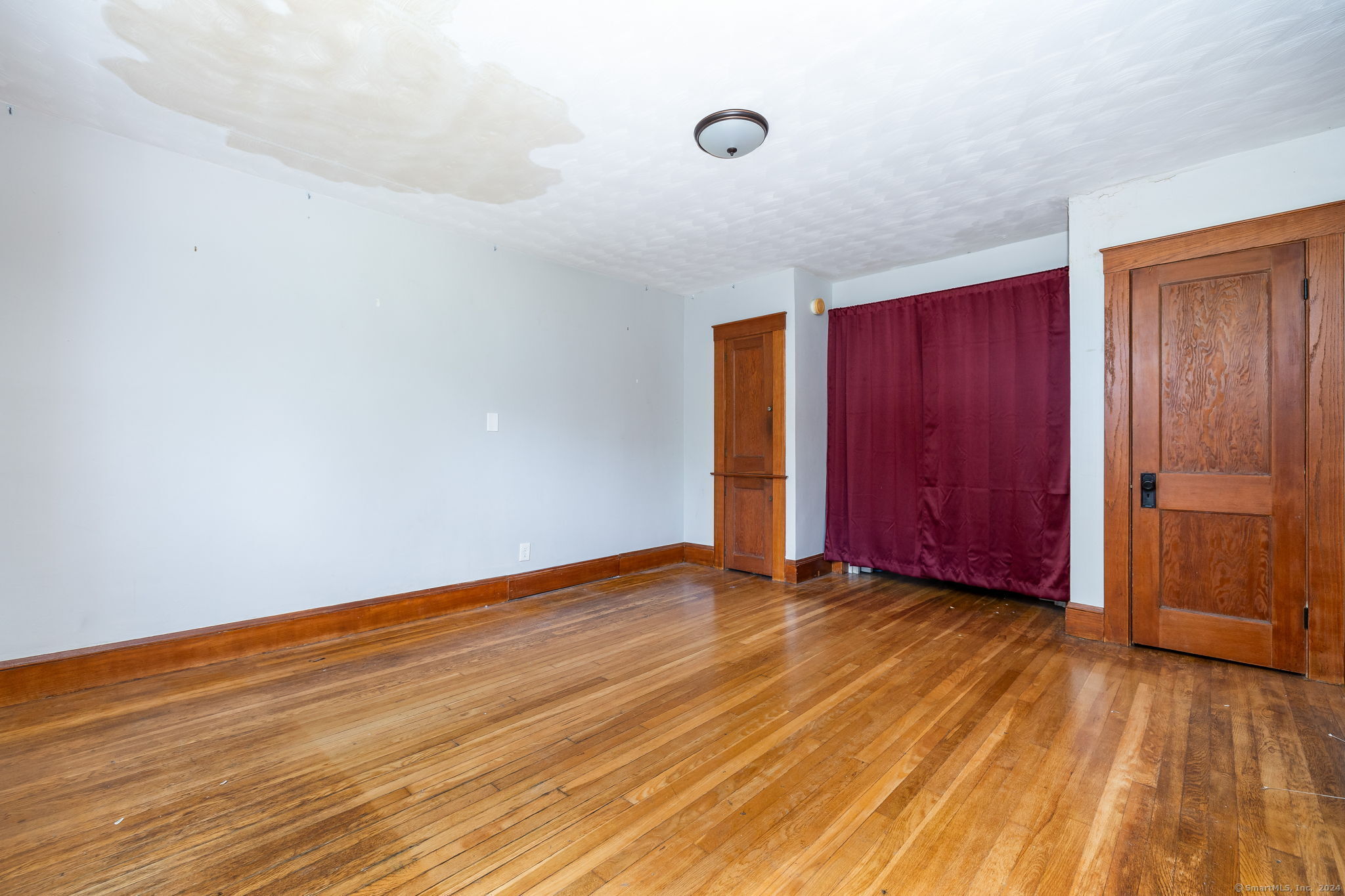 366 Pleasant Street