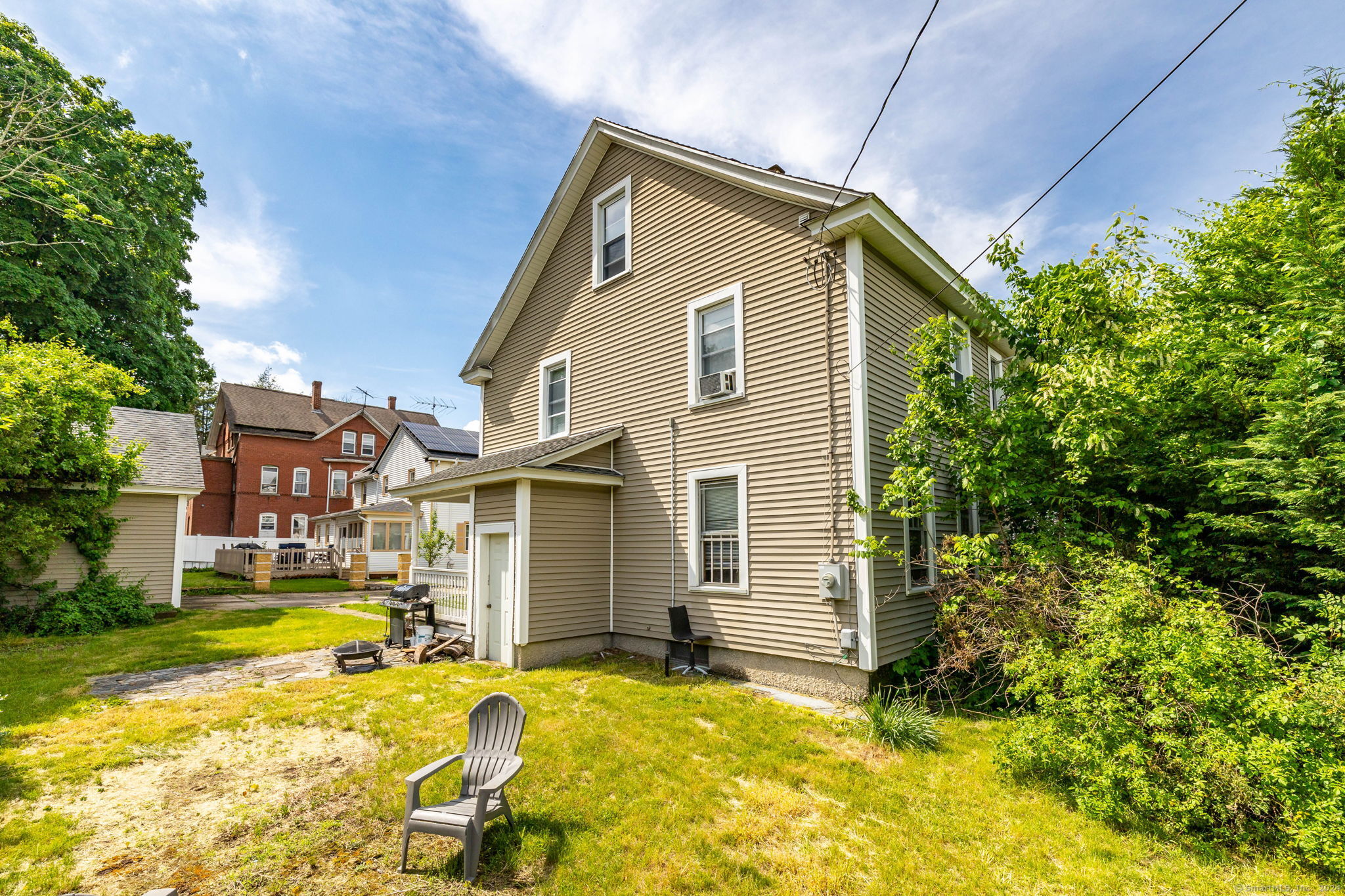366 Pleasant Street