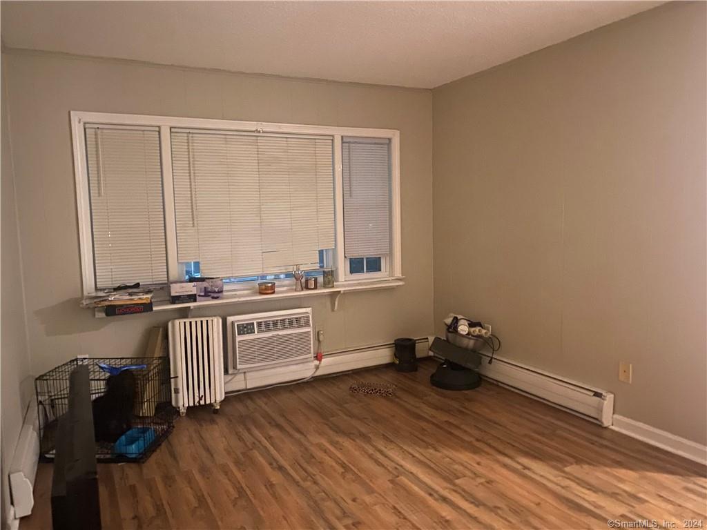 509 Burnside Avenue APT C9