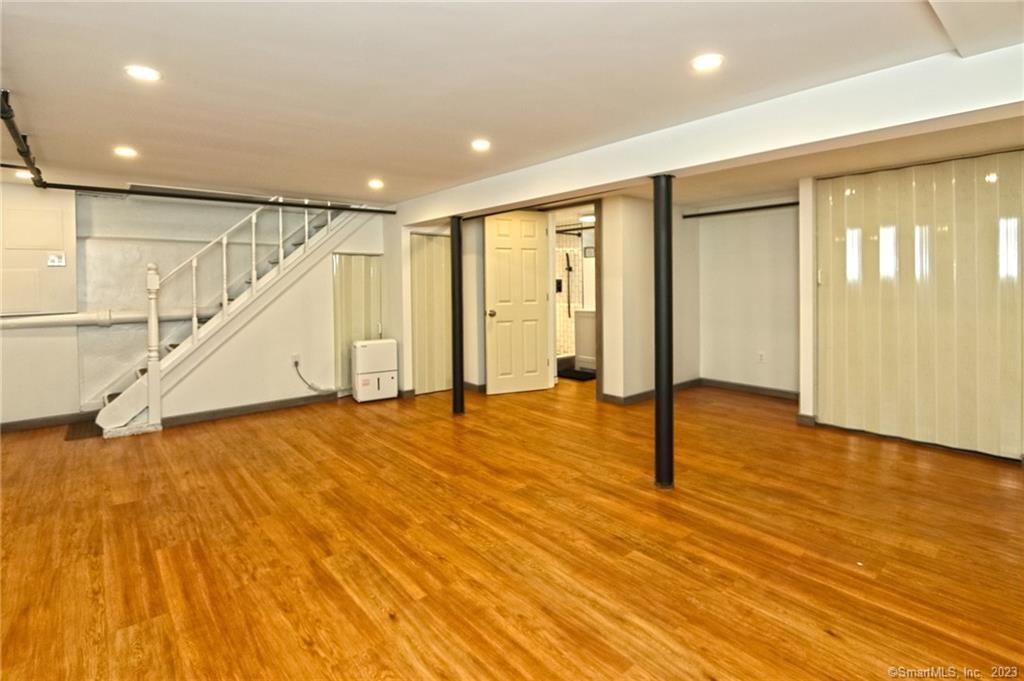 119 Laurel Street