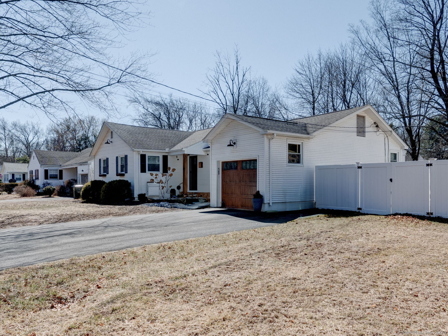 17 Fox Meadow Lane