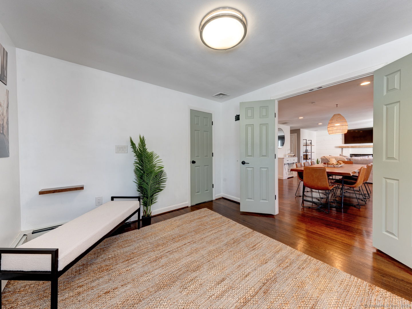 17 Fox Meadow Lane