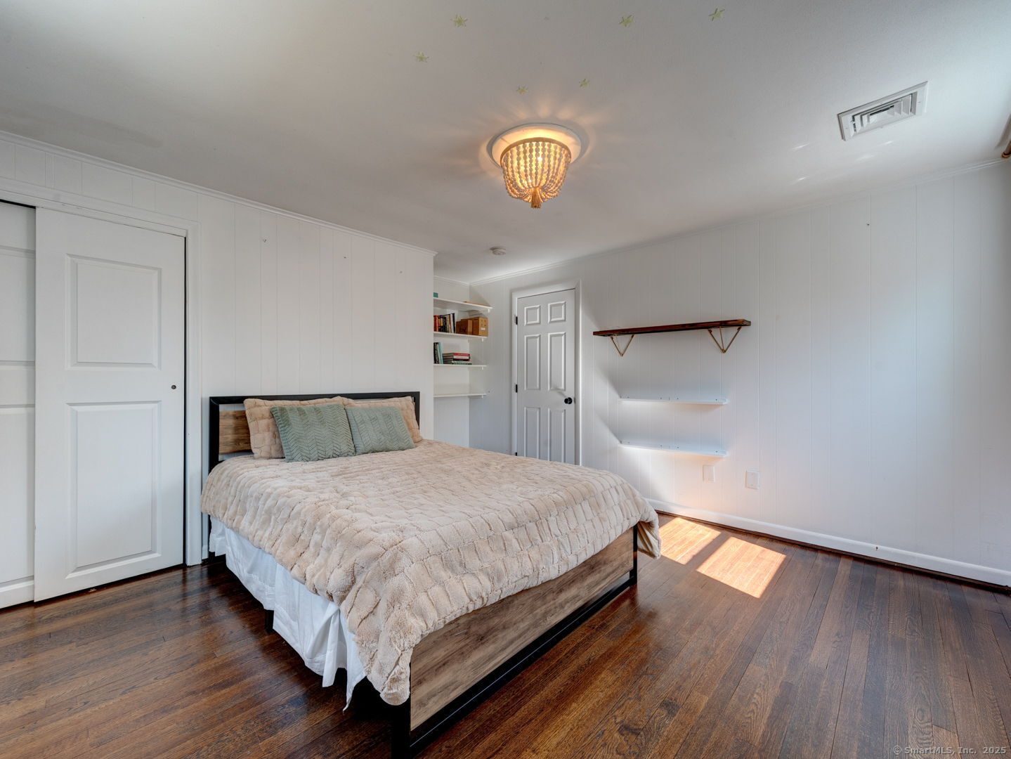 17 Fox Meadow Lane