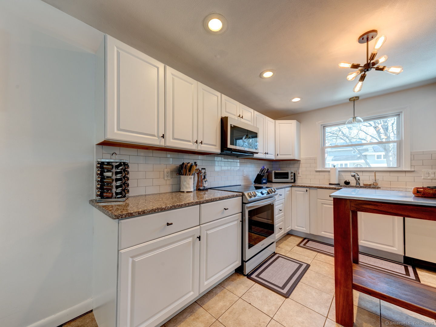 17 Fox Meadow Lane