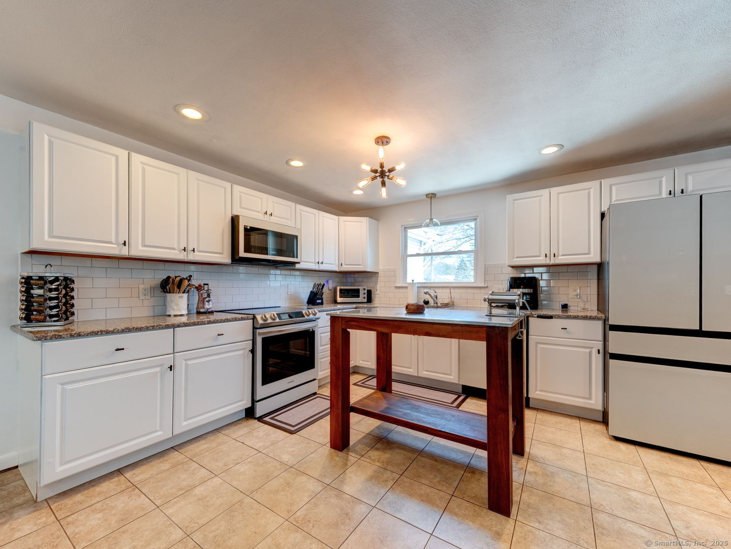 17 Fox Meadow Lane