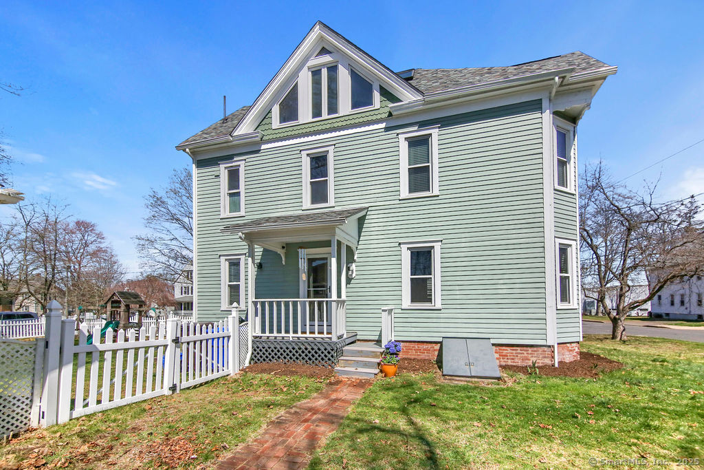 27 Catherine Street