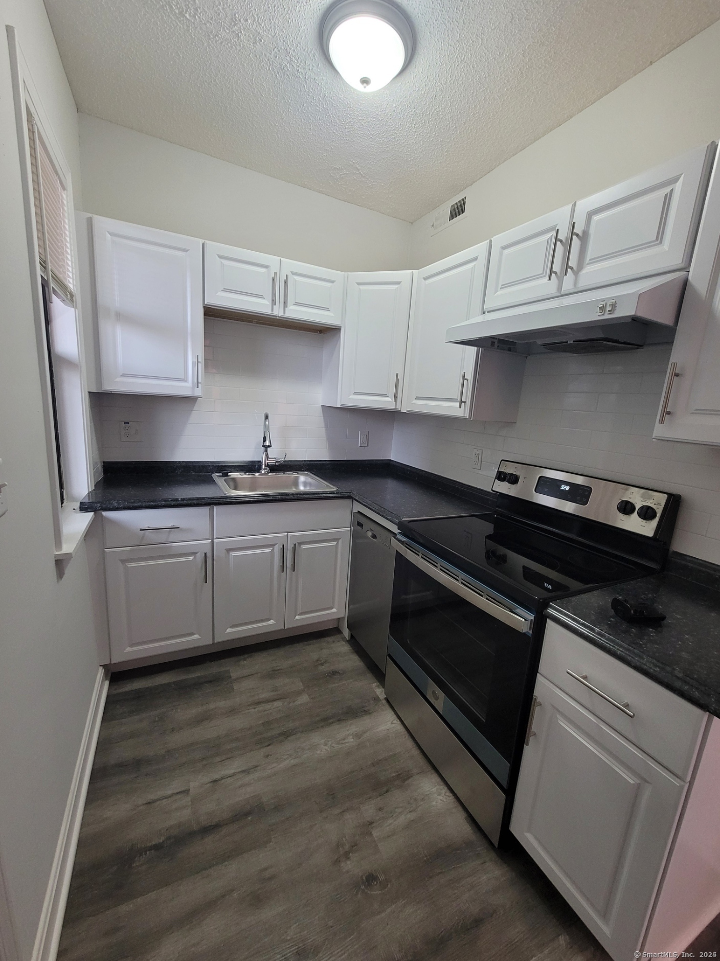 21 Harrison Place APT B