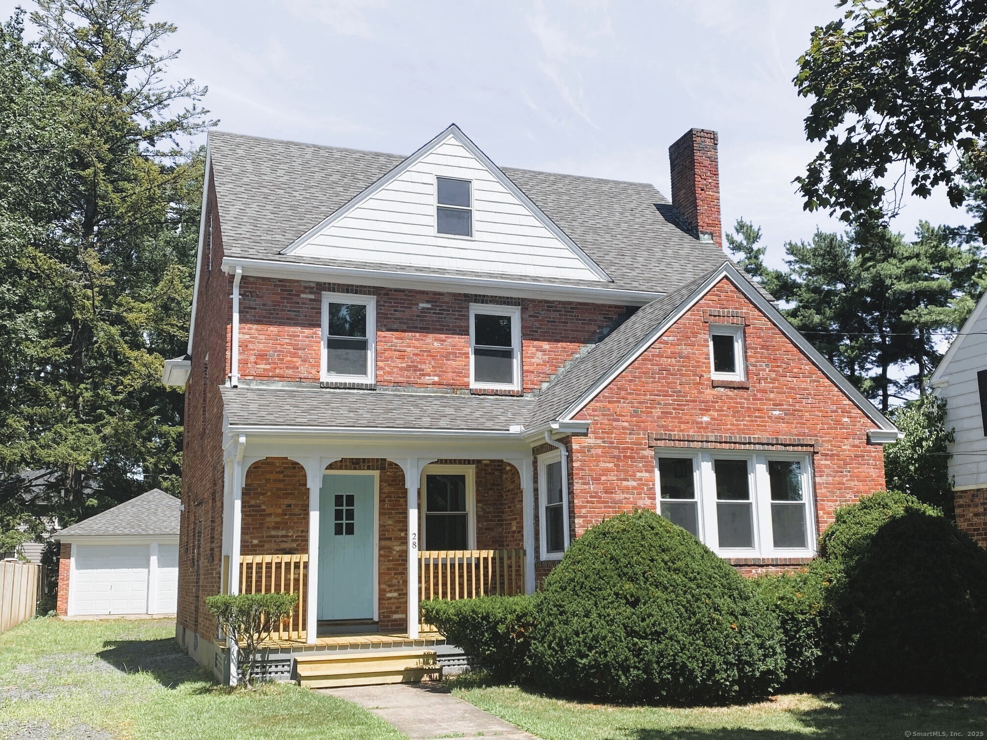 28 Ellsworth Road