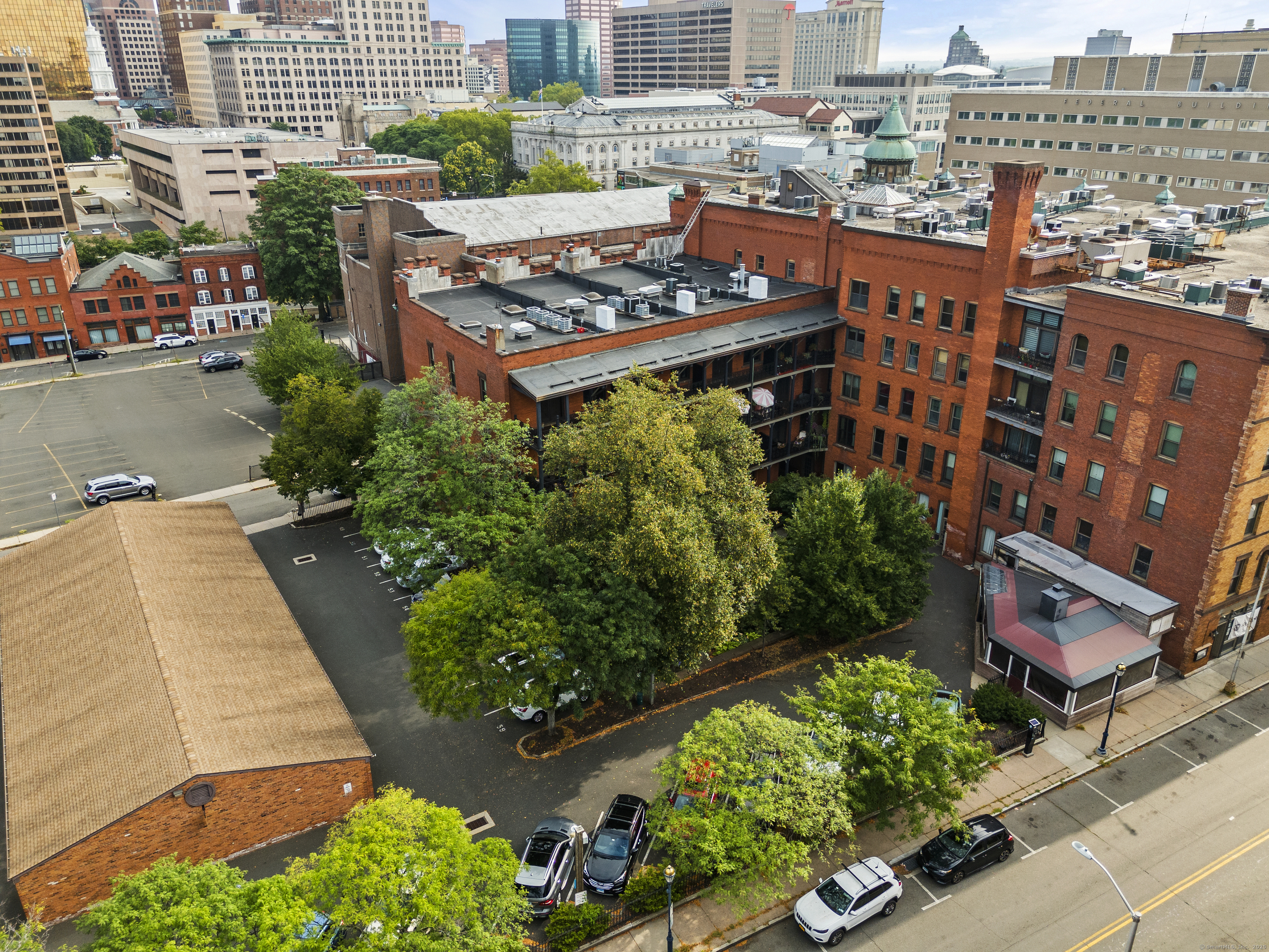1 Linden Place APT 403