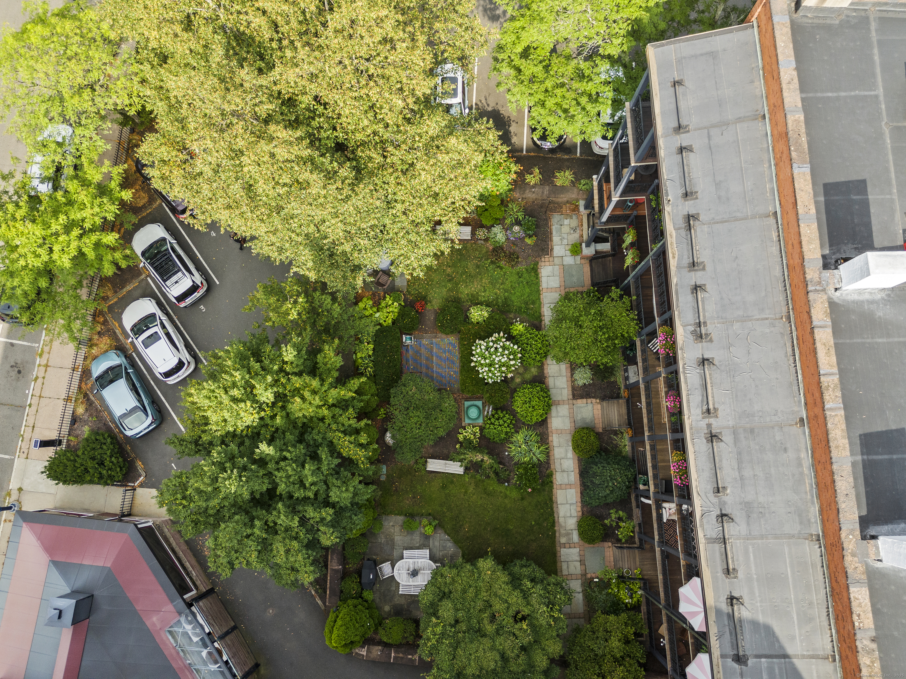 1 Linden Place APT 403