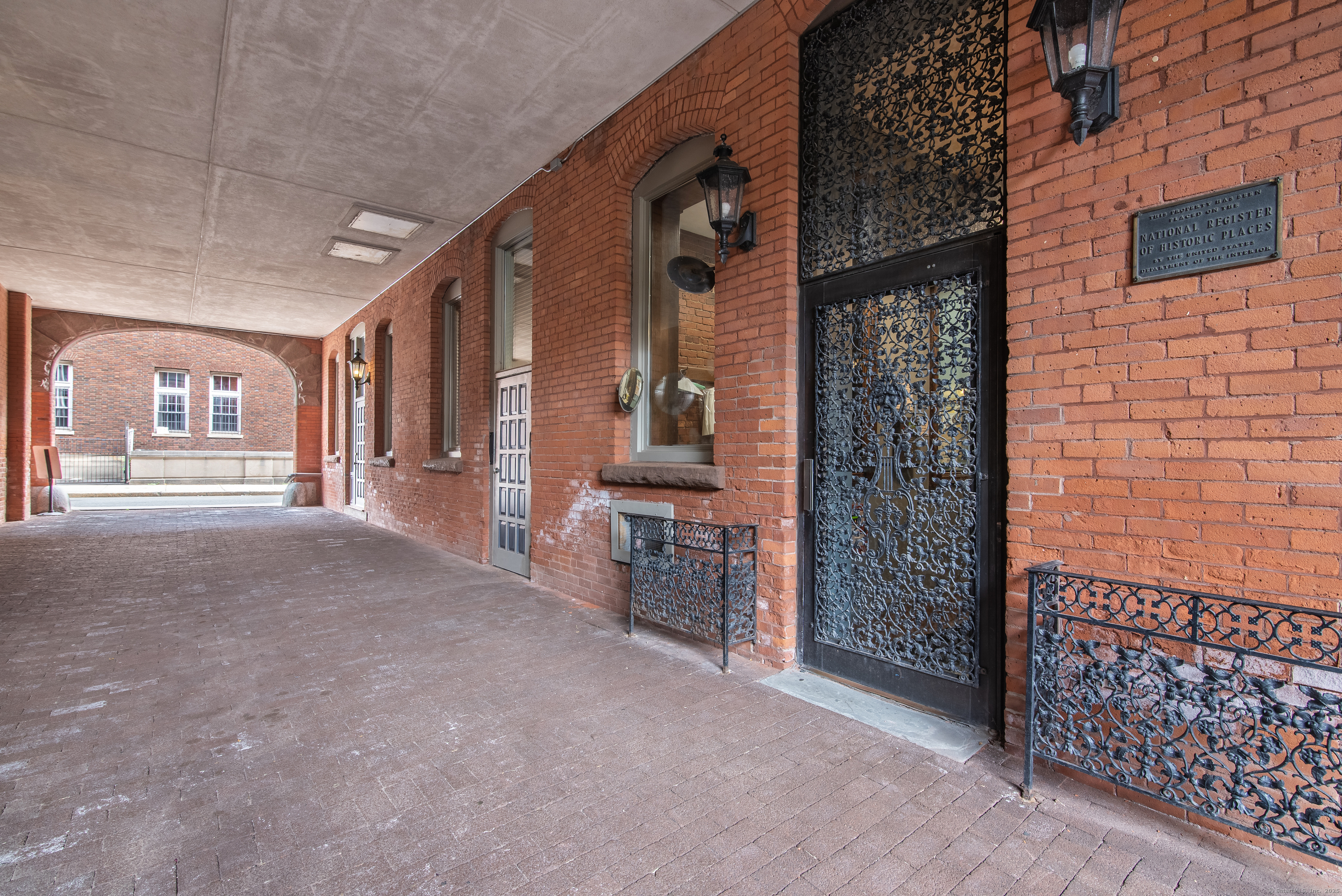 1 Linden Place APT 403
