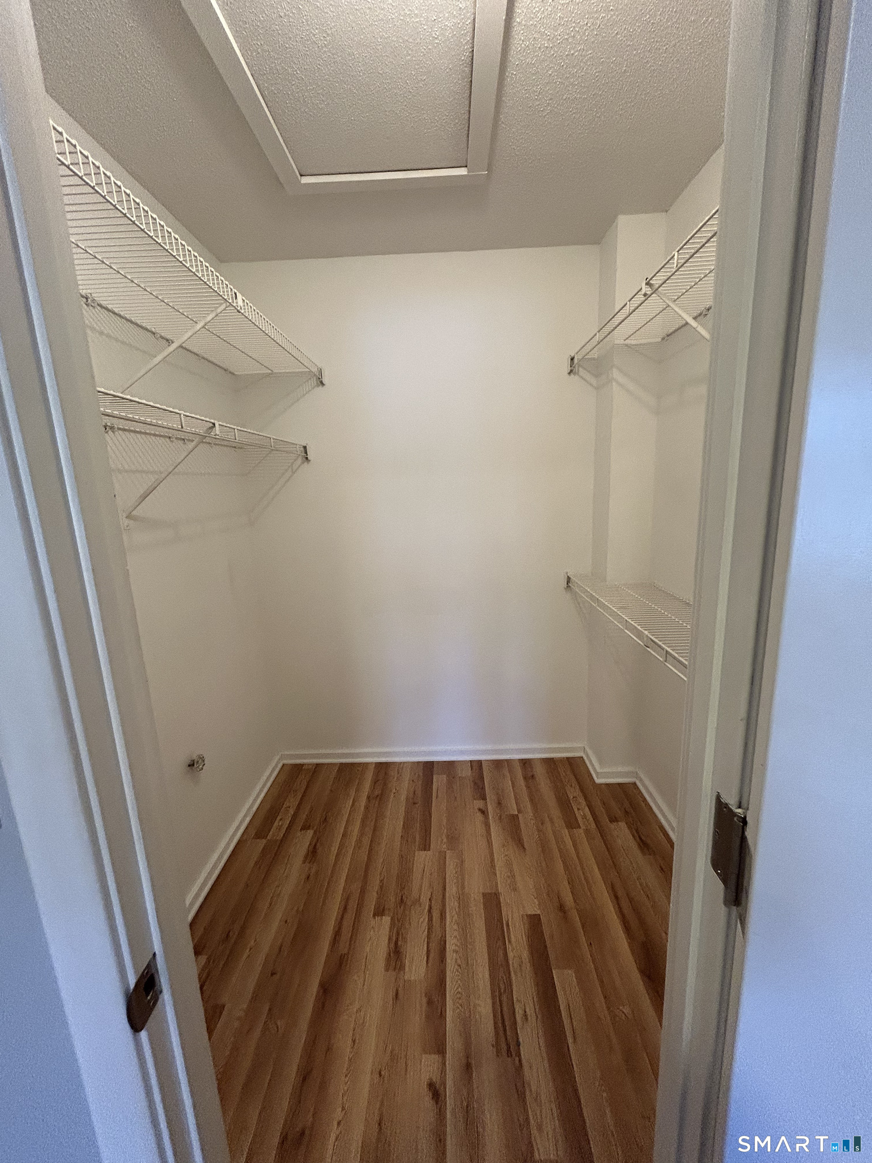 90 Little Oak Lane 90