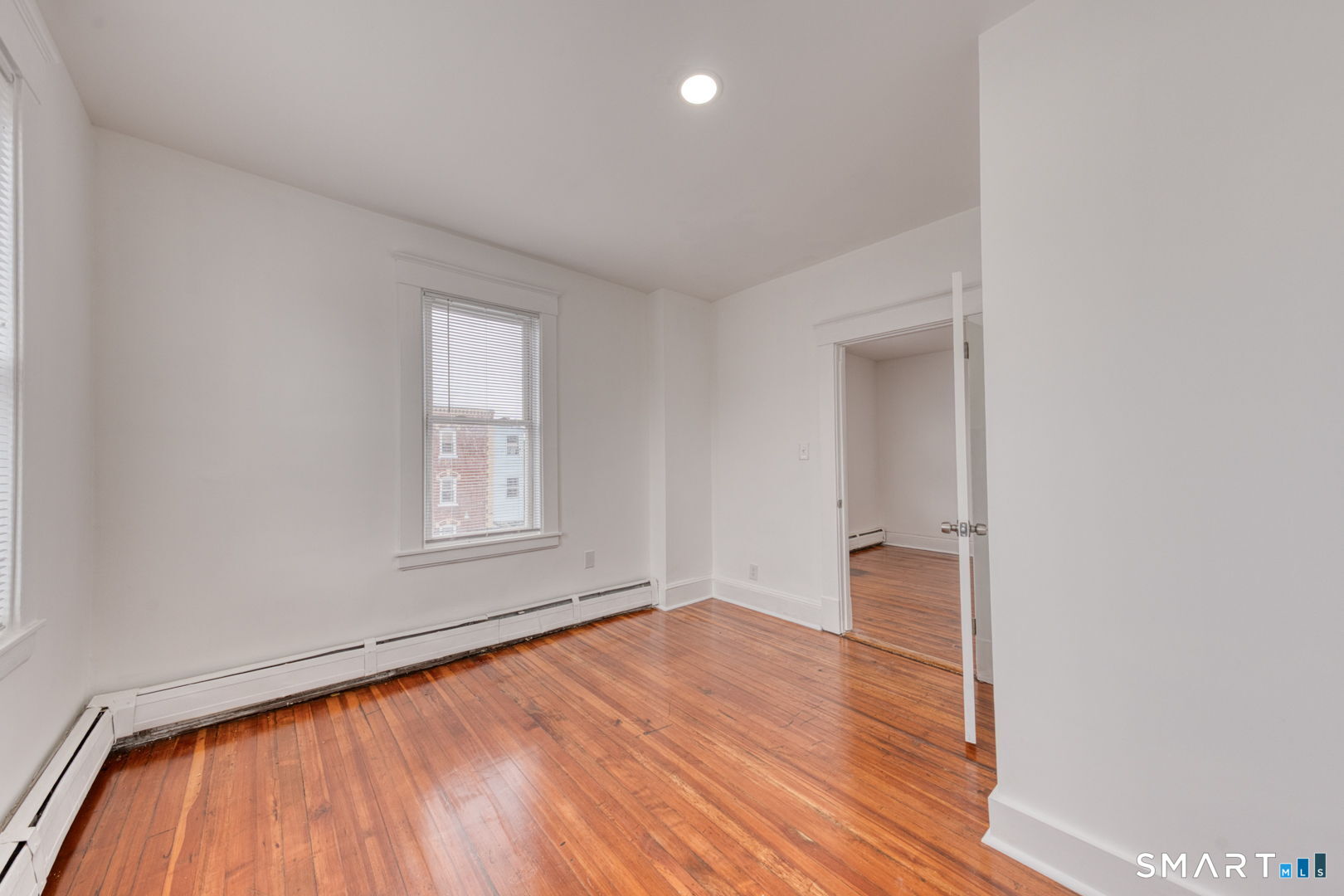 152 Oak Street 3S