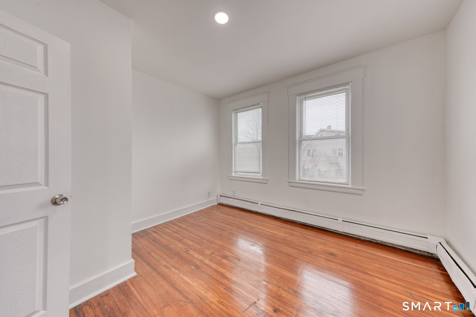 152 Oak Street 3S