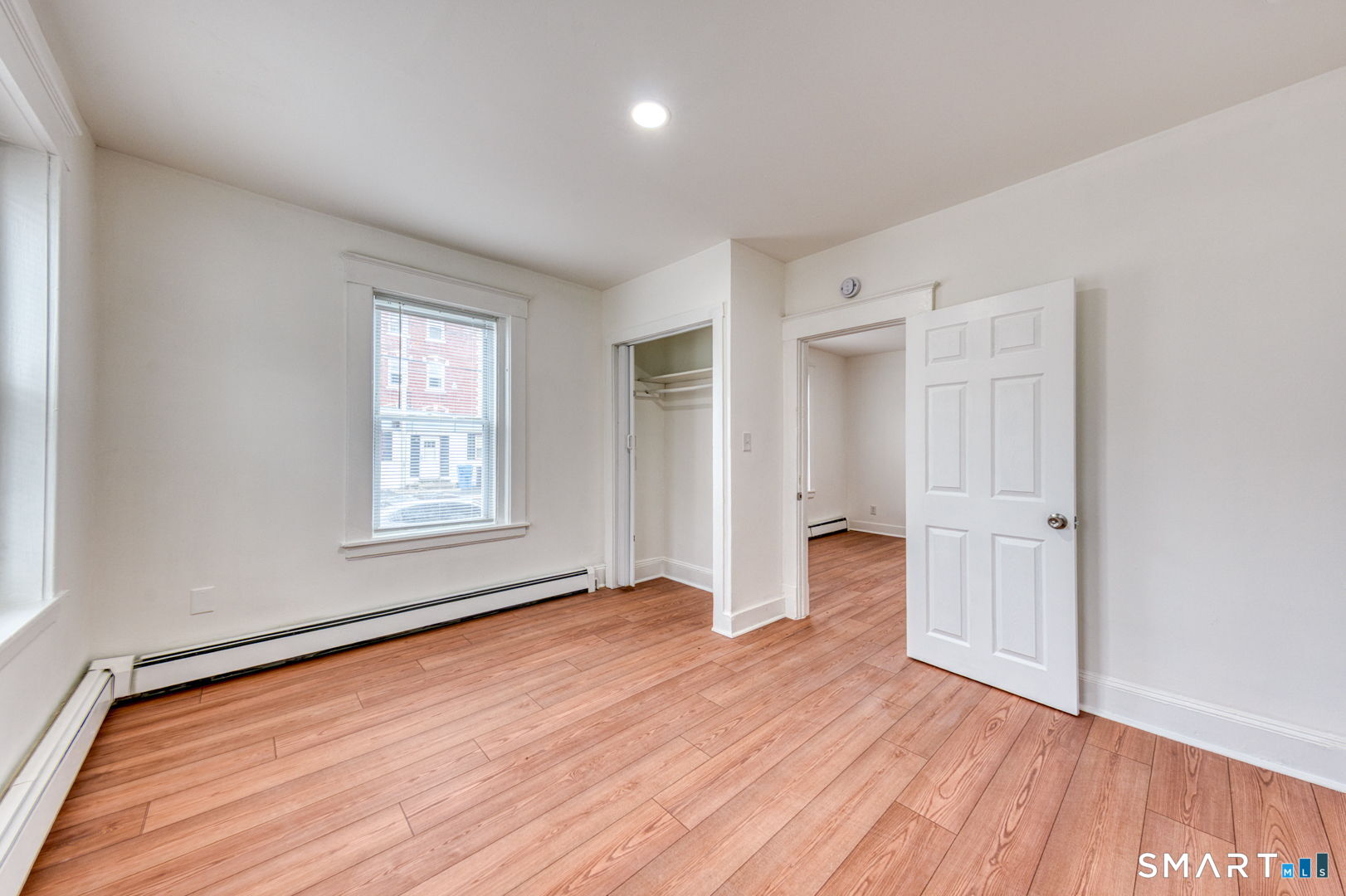 152 Oak Street 1S