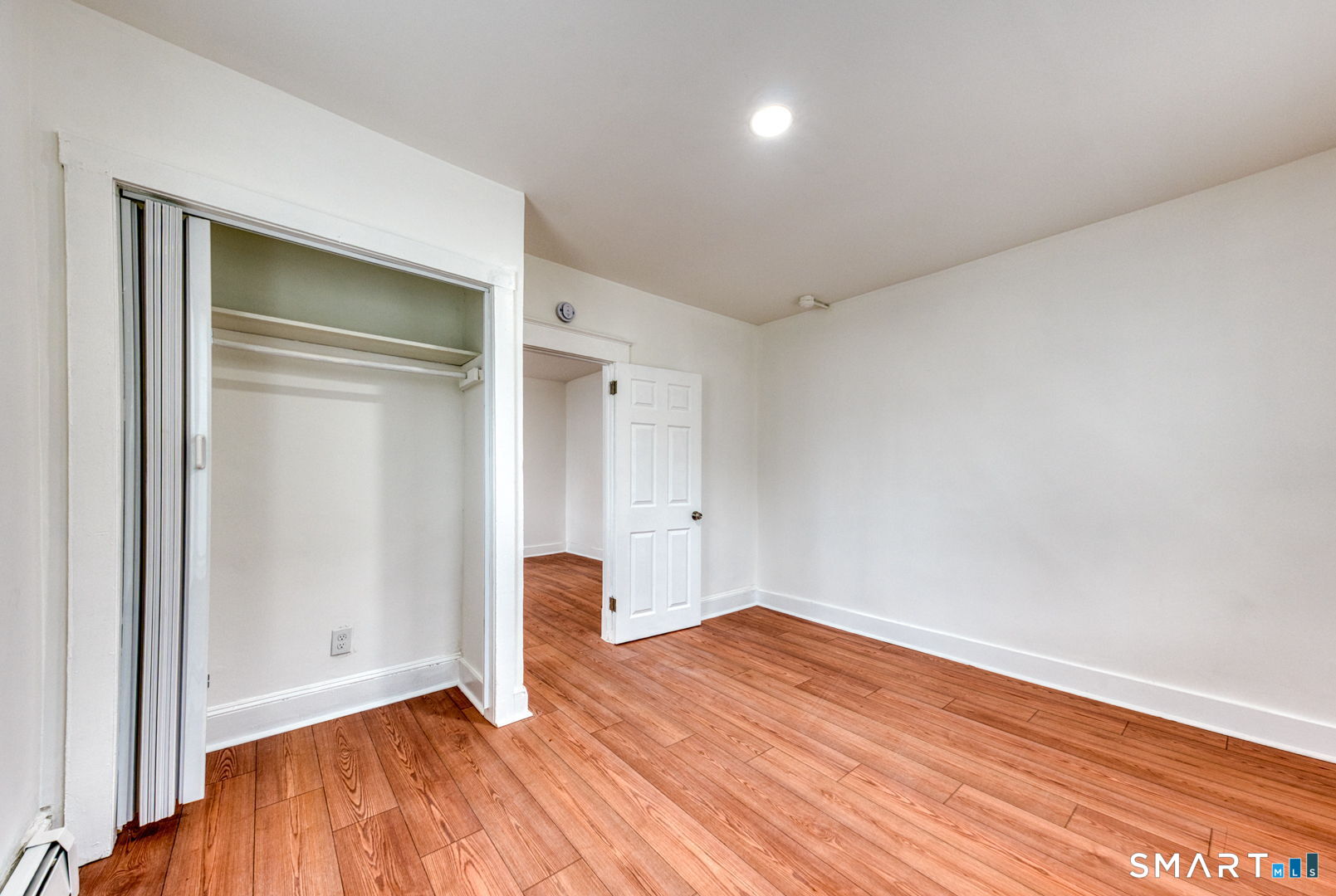 152 Oak Street 1S