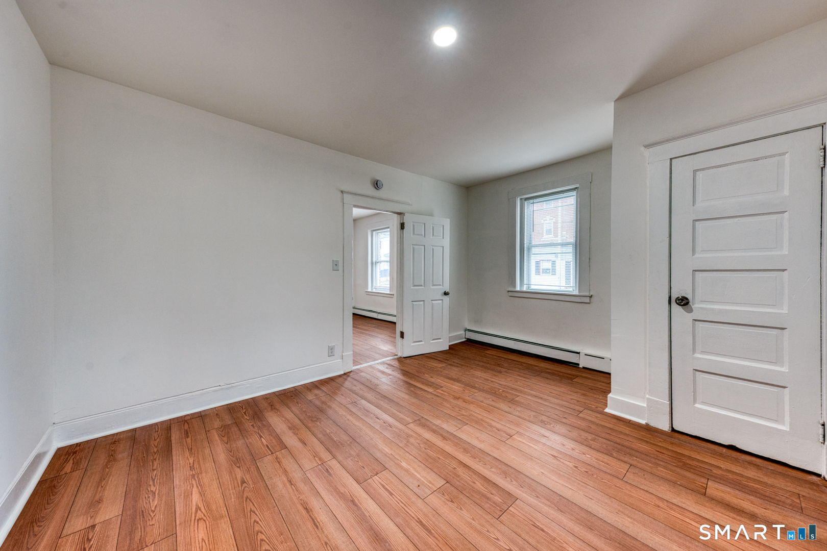 152 Oak Street 1S