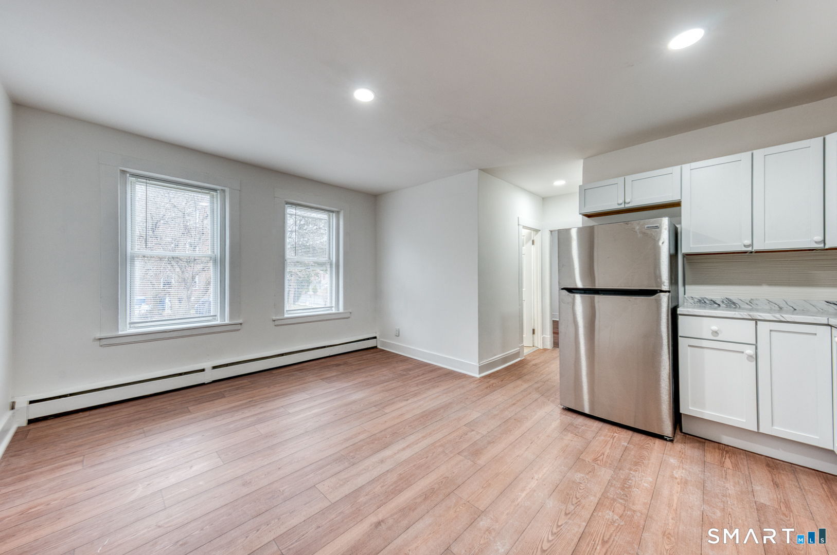 152 Oak Street 1N
