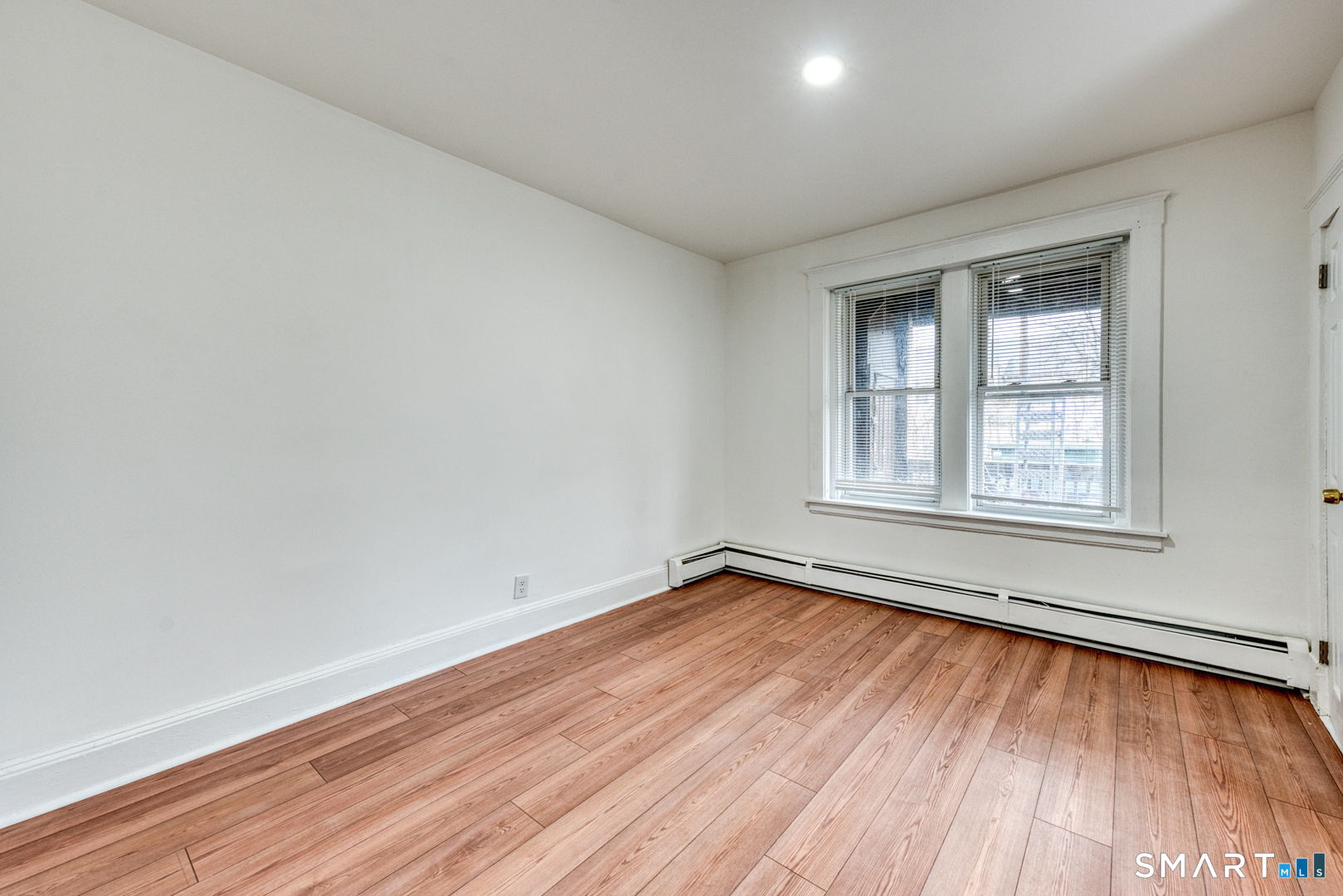 152 Oak Street 1N