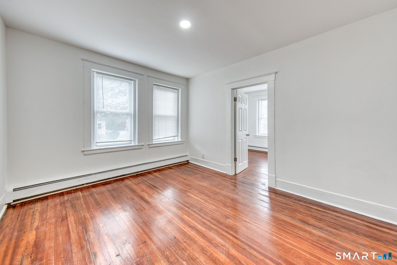 152 Oak Street 1N