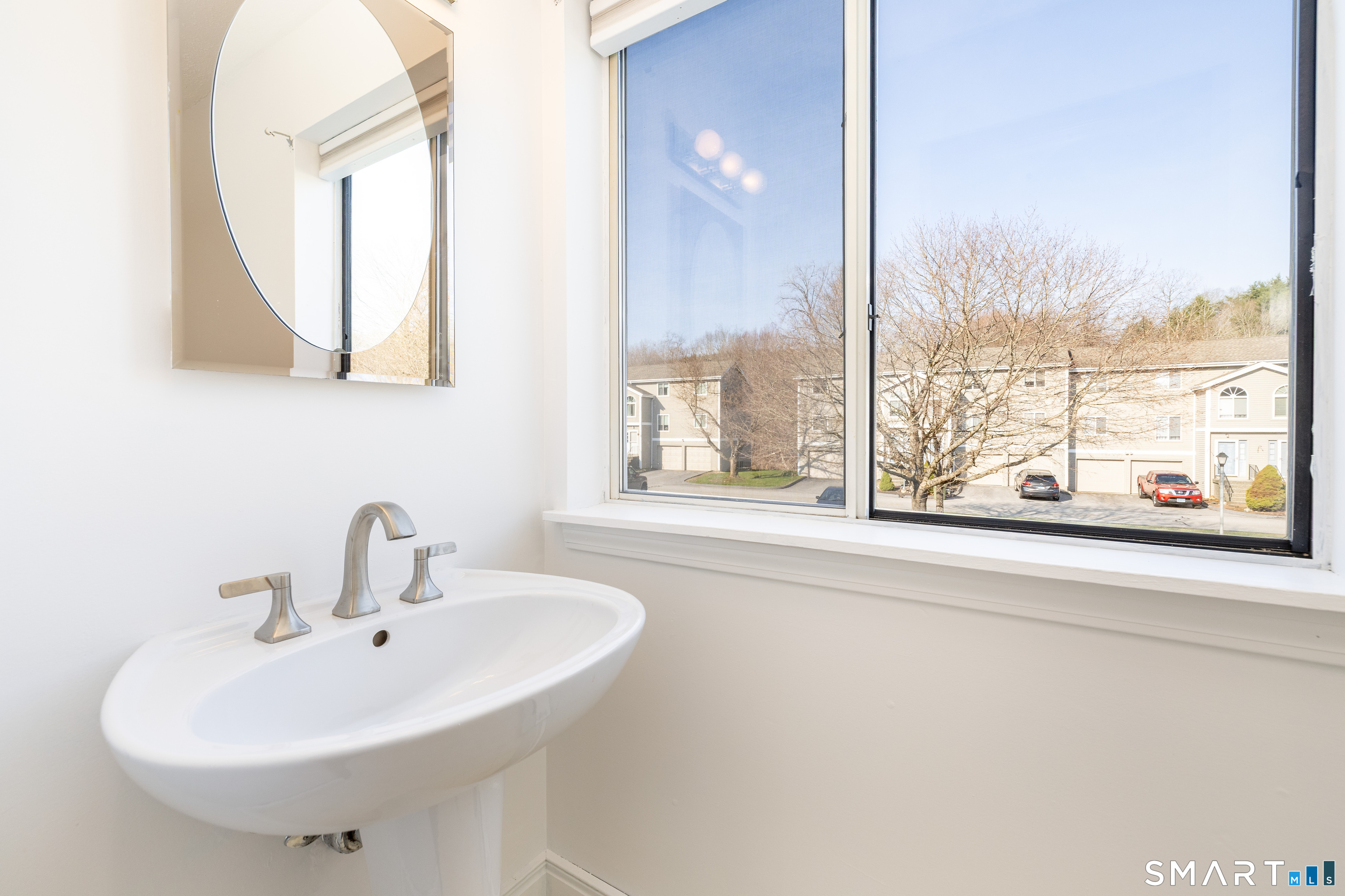 111 Riverton Road 28