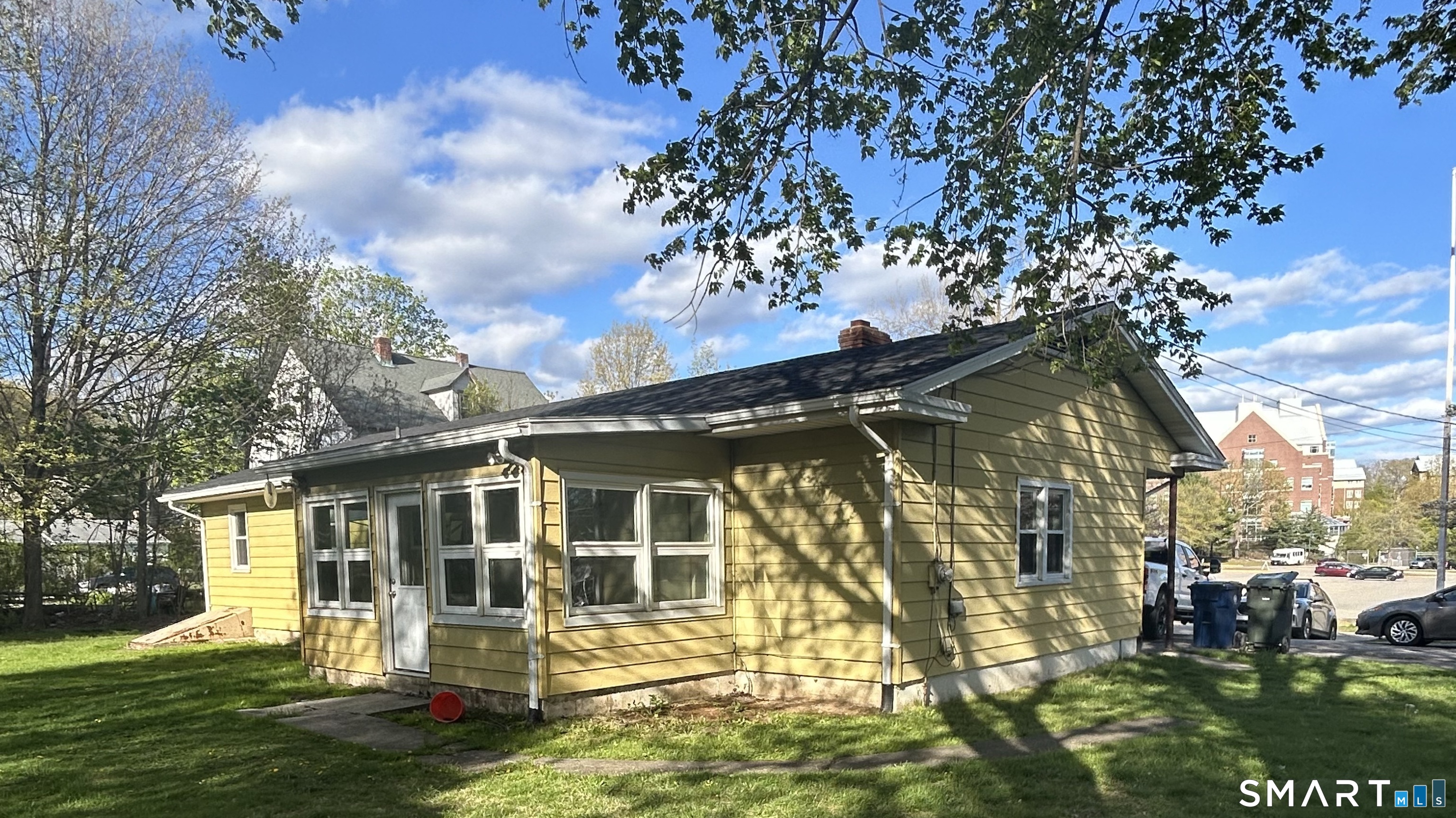248 Ivan Hill Street