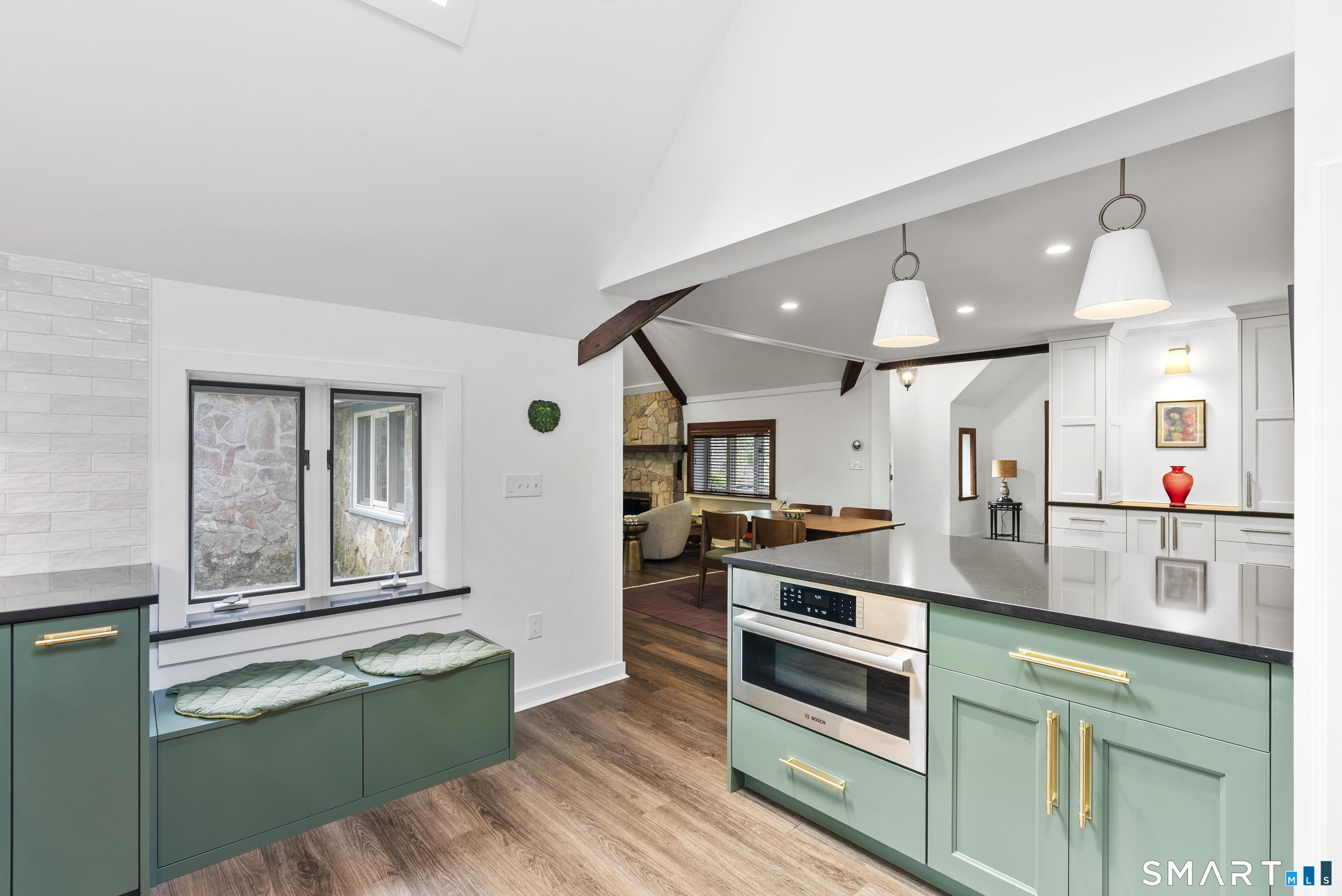 8 Morgan Road