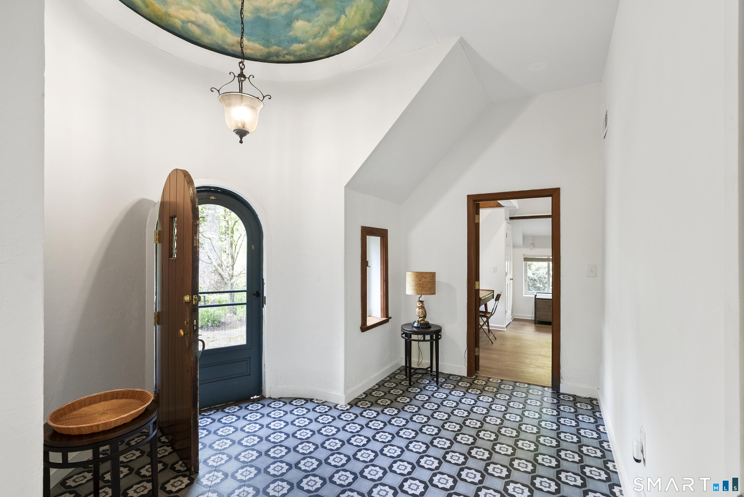8 Morgan Road