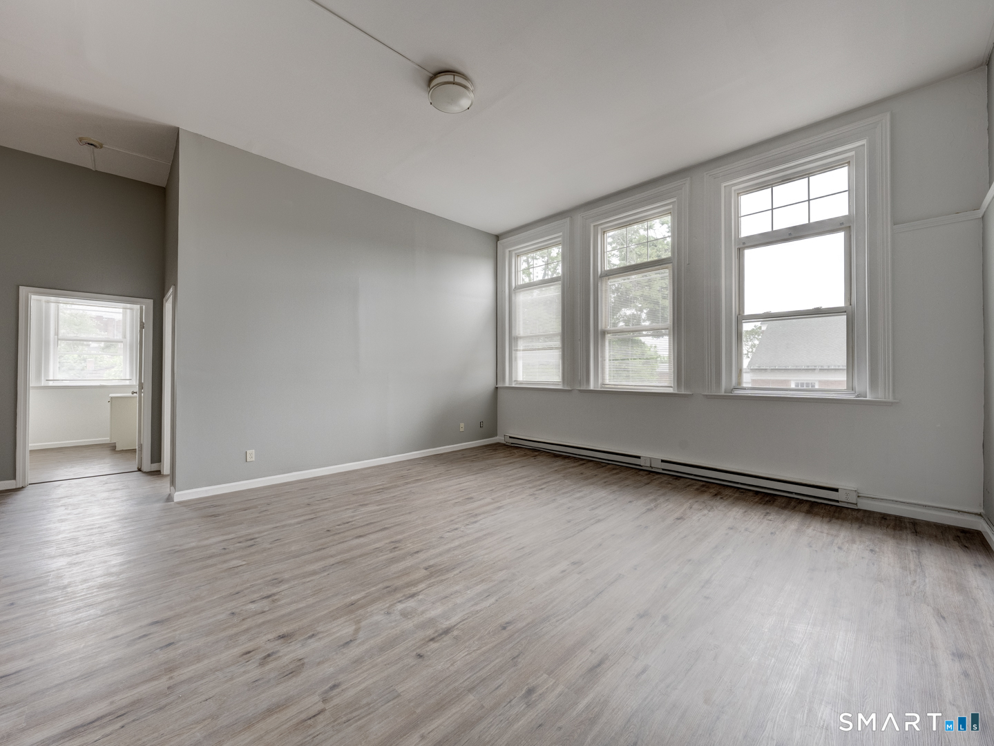 111 Franklin Square 207