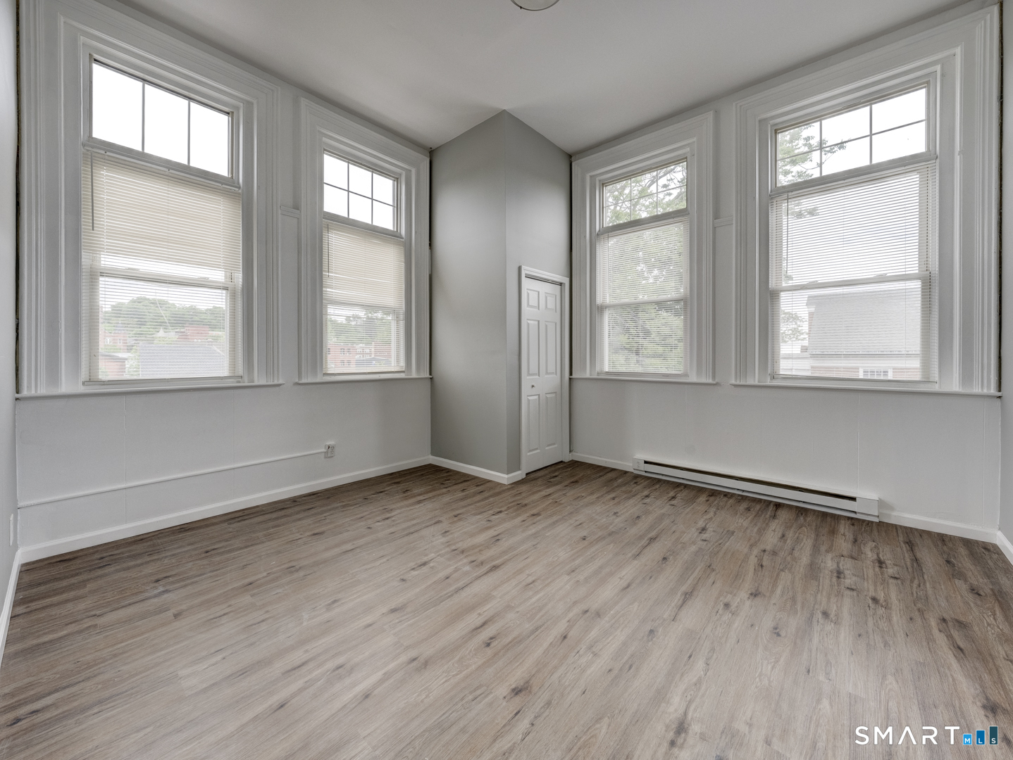 111 Franklin Square 207