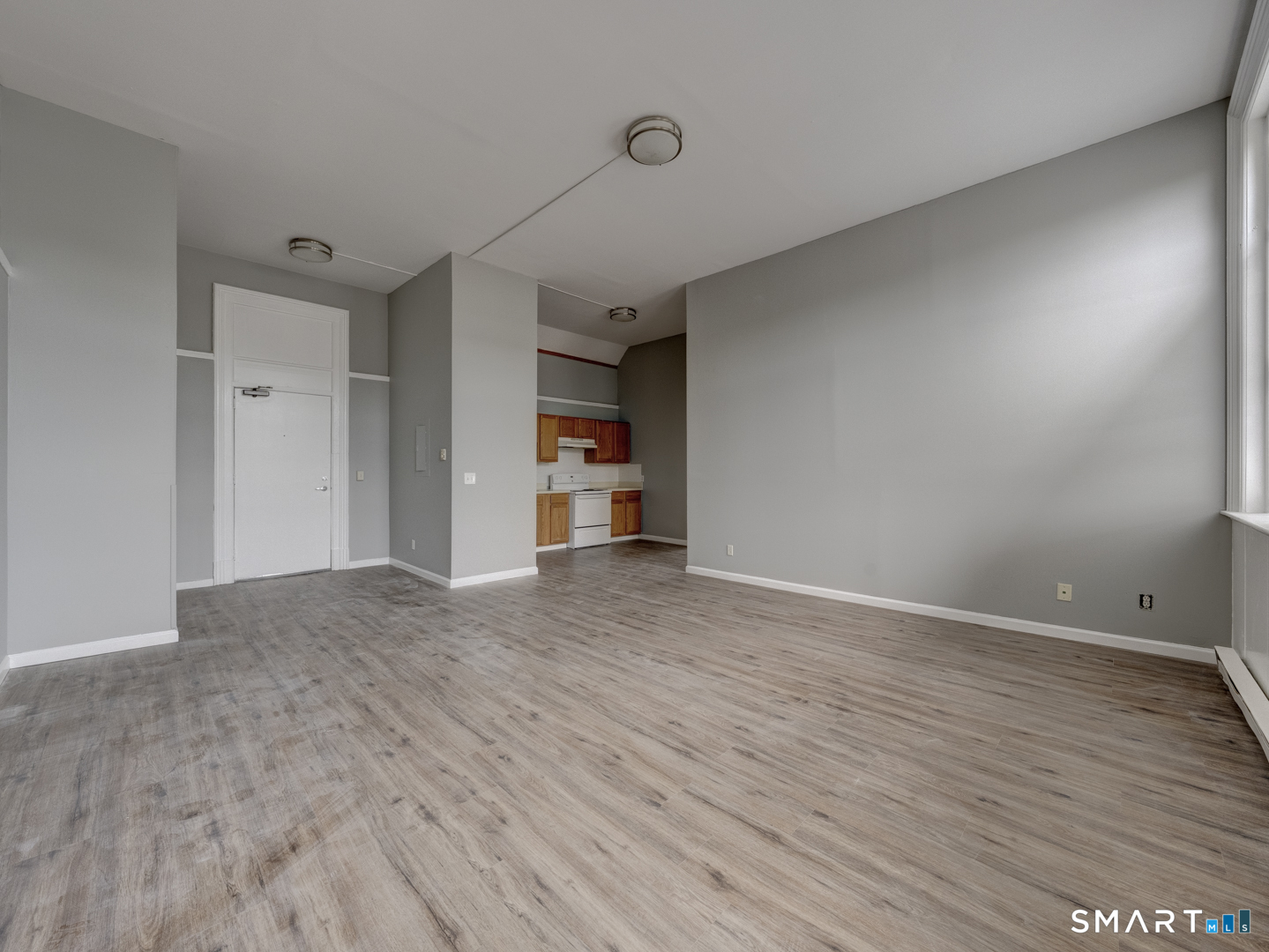 111 Franklin Square 207