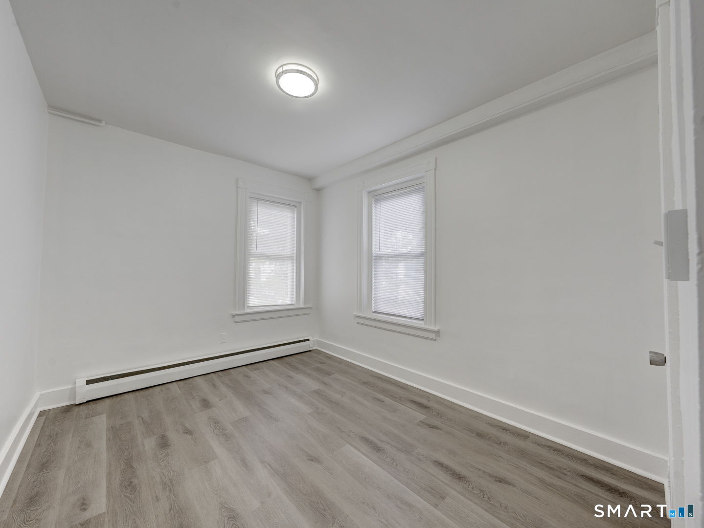 59 Daly Avenue 1W