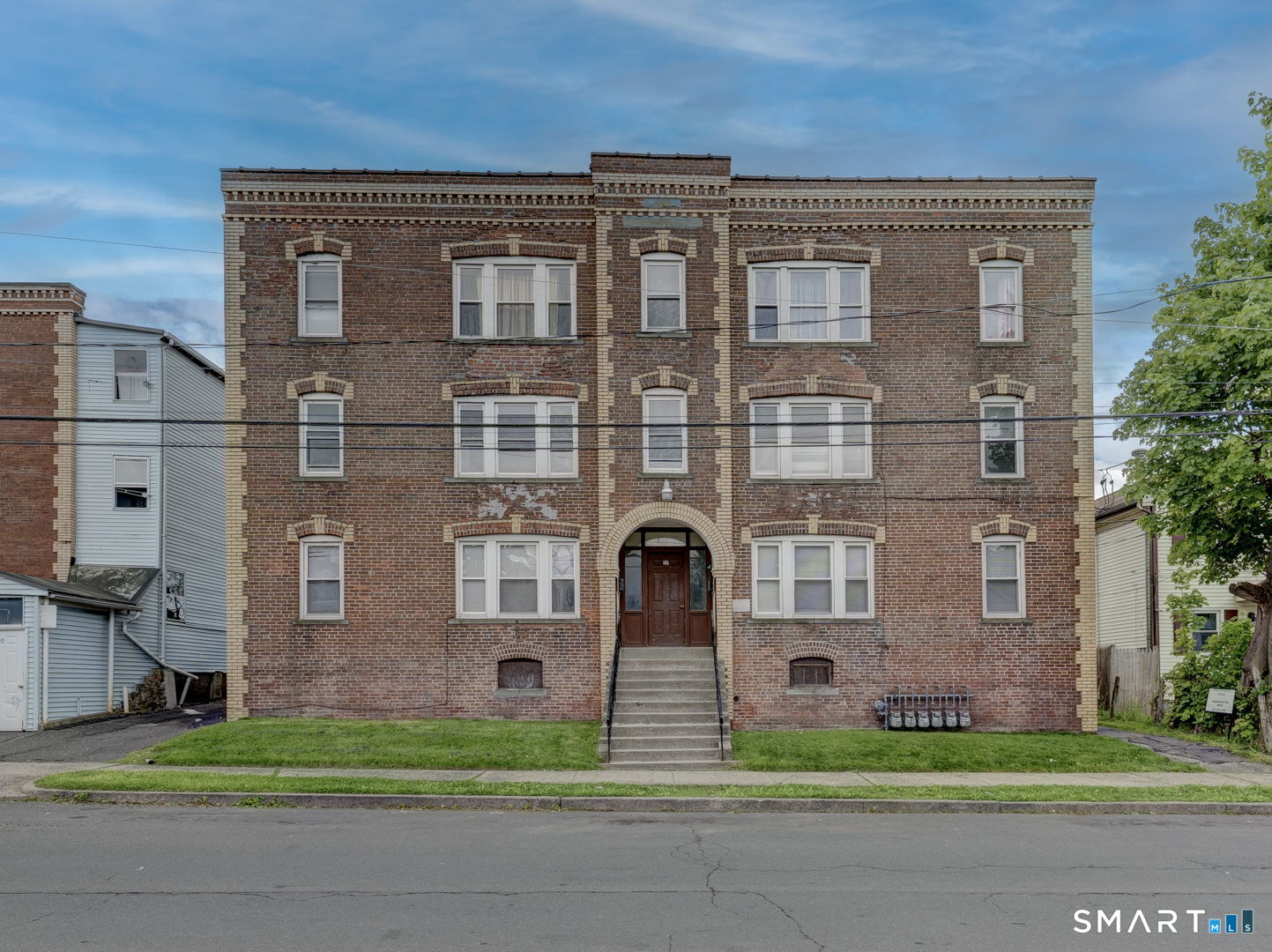 59 Daly Avenue 1W
