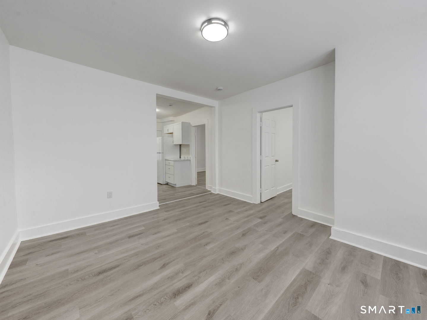 59 Daly Avenue 1W