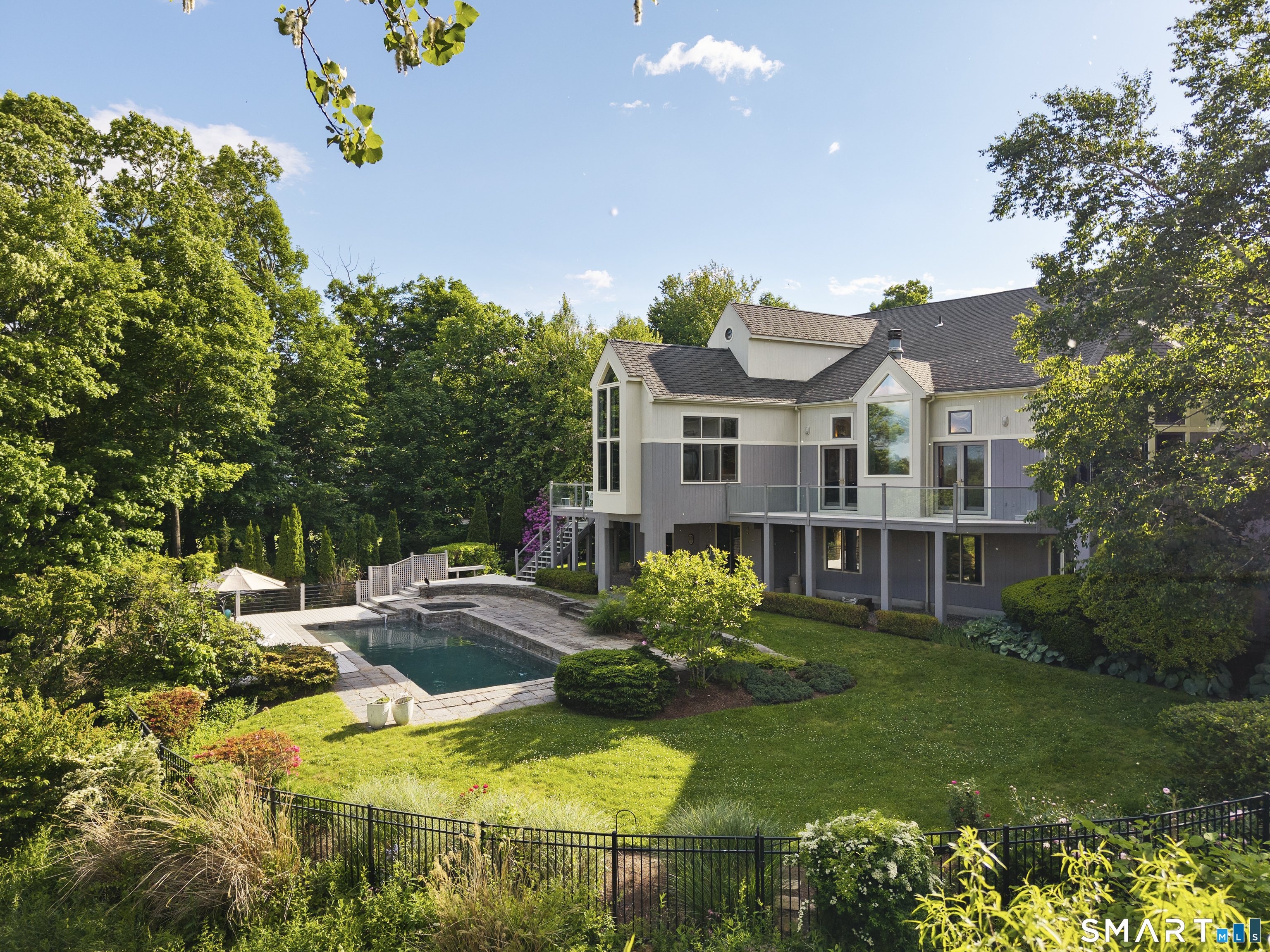 46 Balfour Drive