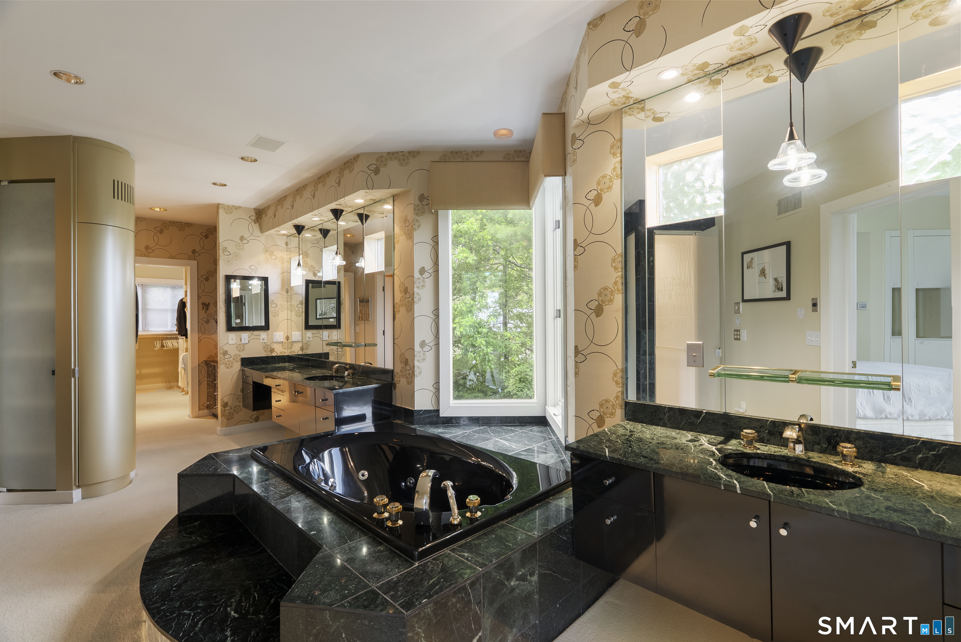 46 Balfour Drive